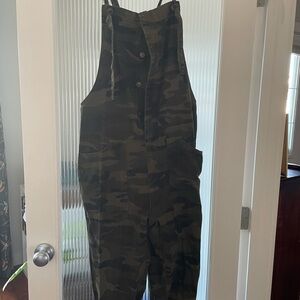 Chic Camouflage Jumpsuit for Women